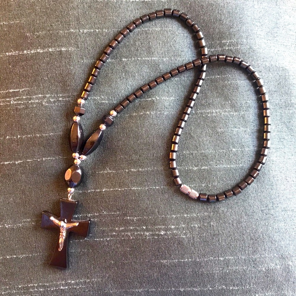 ❌s o l d (locally). crucifix necklace
